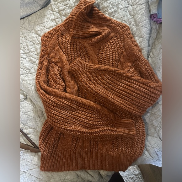 Oversized Cable Knit Burnt Orange Sweater - Size Small, Great Condition - Picture 3 of 6